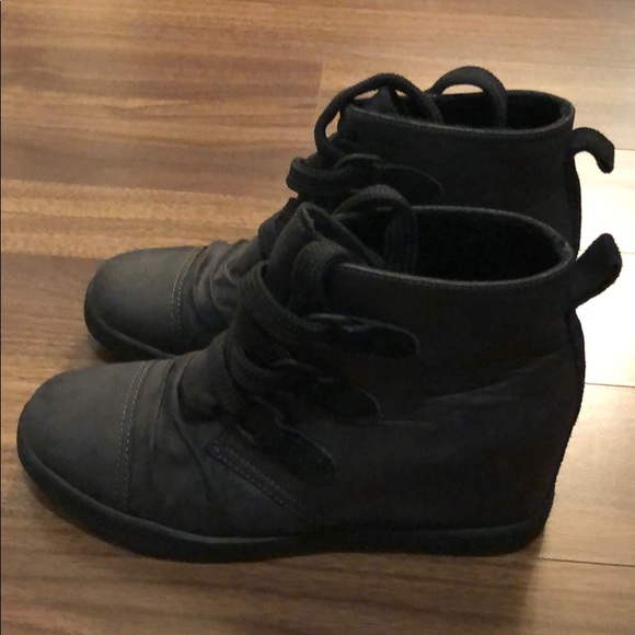 aldo wedge booties